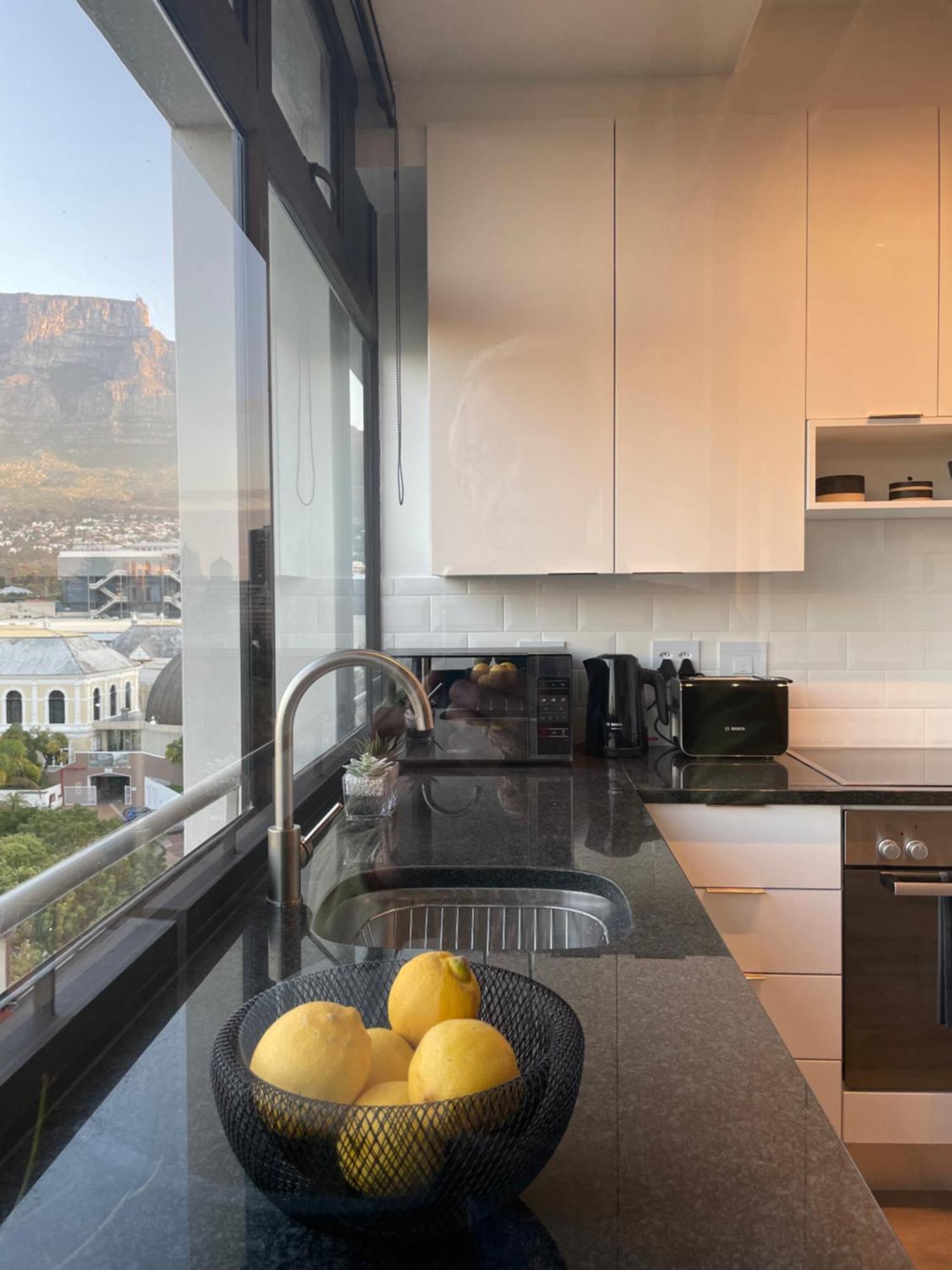 Cape Breaks Apartment Cape Town Ngoại thất bức ảnh